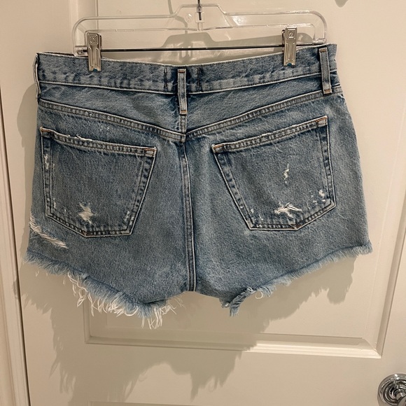 AGOLDE ripped jean shorts - size 30 - Picture 2 of 4